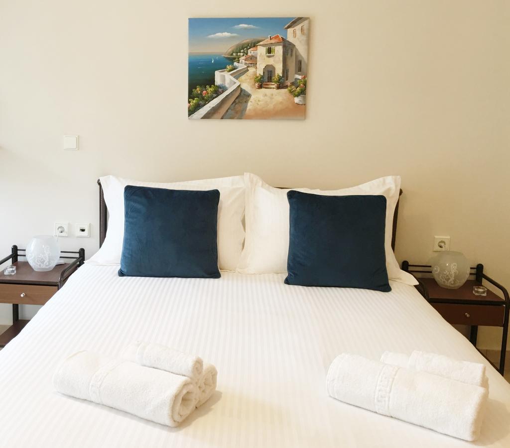 העיירה רתימנו Koumpe Blue Sea View Apartment מראה חיצוני תמונה